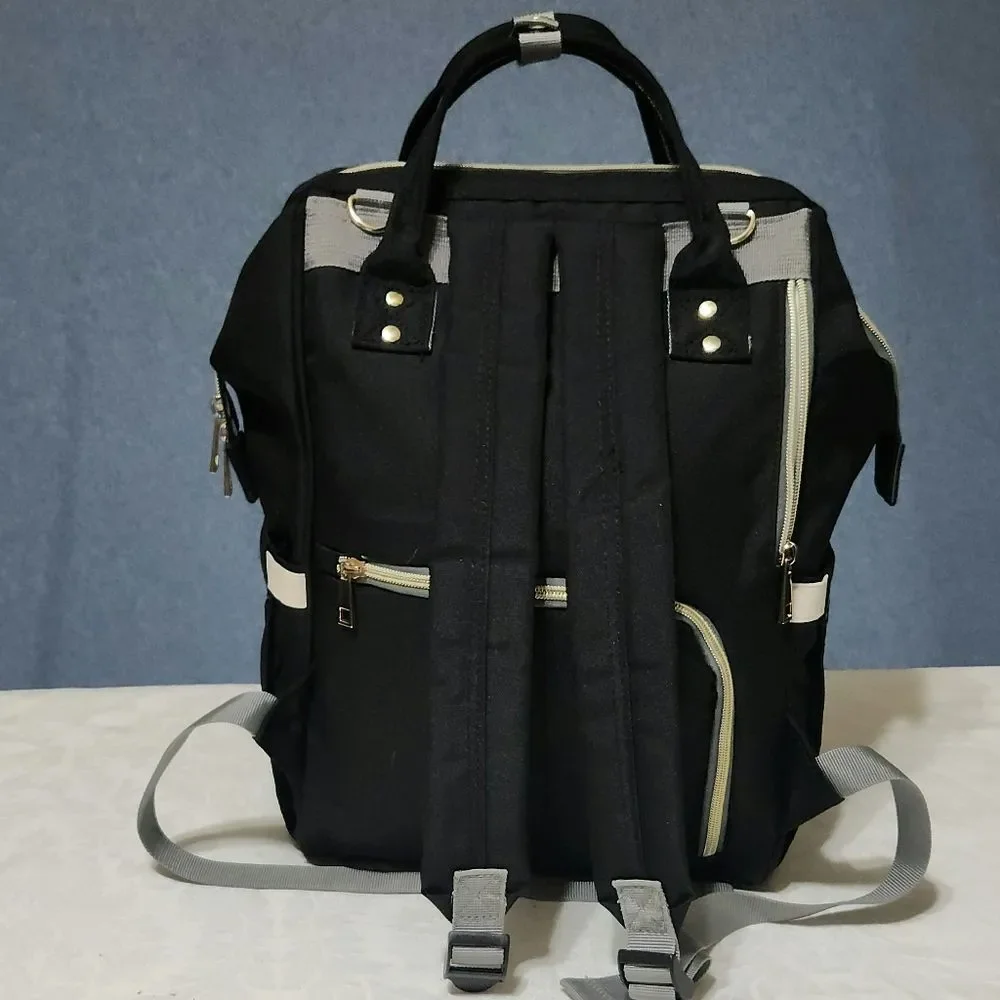 Land Mommy & Baby diaper bag backpack